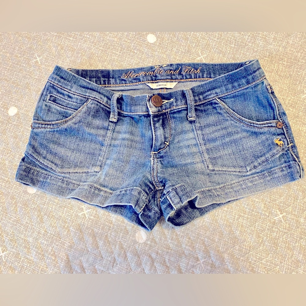 ABERCROMBIE & FITCH WOMEN DENIM SHORT CASUAL STRETCHY SUMMER SHORT SZ 00